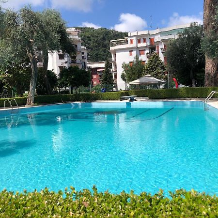 Casa Mami - Luxury Apartment And Pool - Sorrento Eksteriør billede